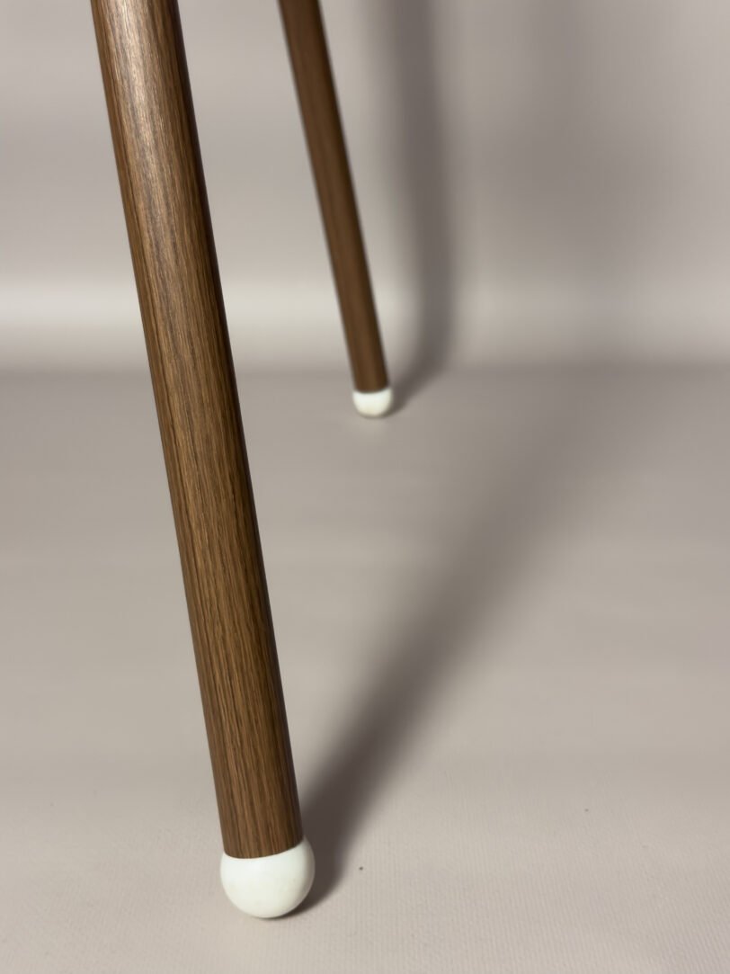 Okleina na nogi do krzesełka IKEA Antilop - orzech